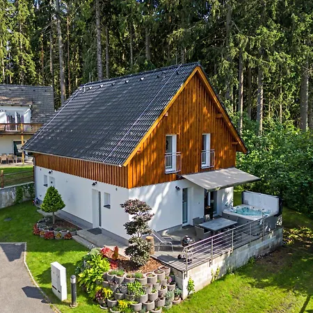 Lakeside Lipno Club Frymburk