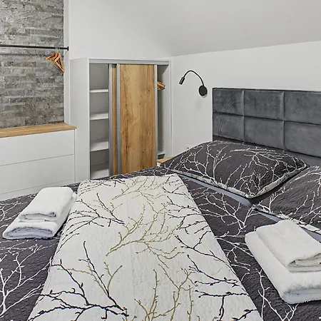 Lakeside Lipno Club Apartment